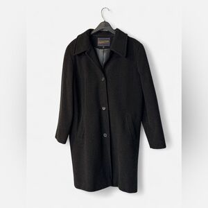 Pendleton Black Wool Coat with Classic Collar